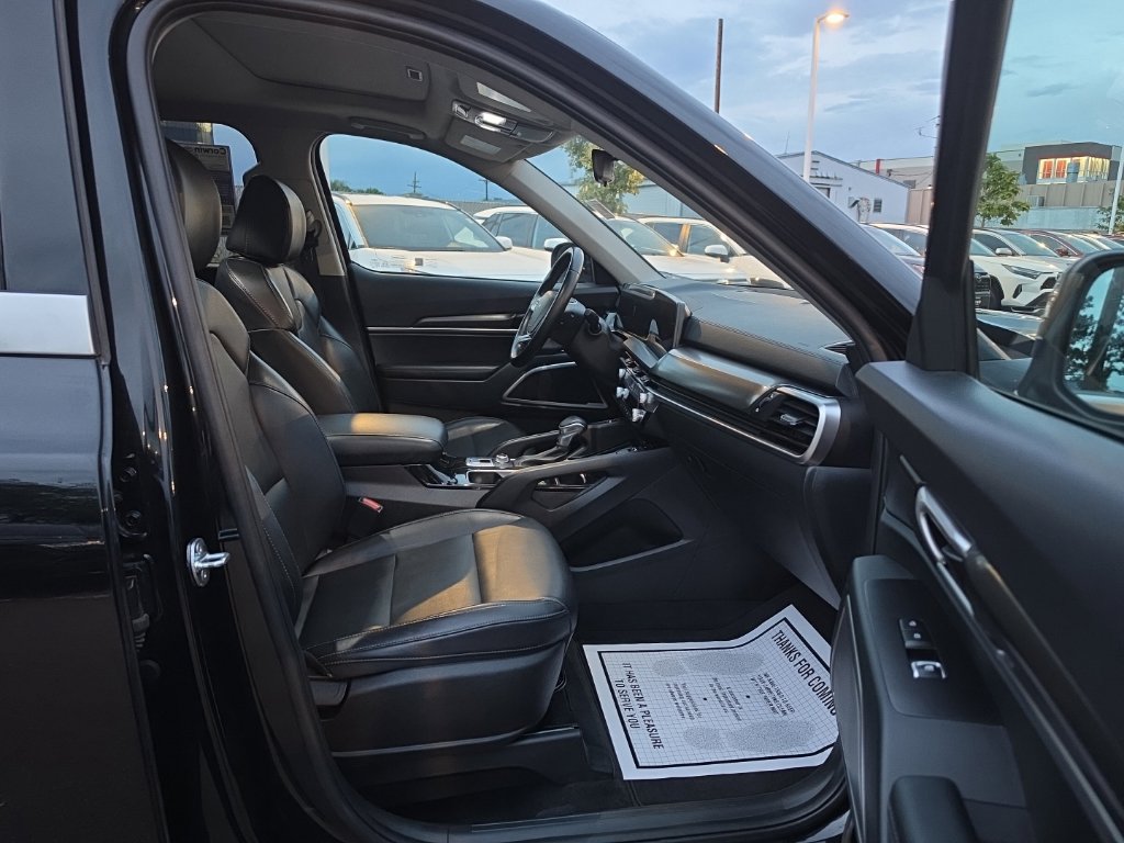 Used 2025 Kia Telluride S AWD/4WD image 10