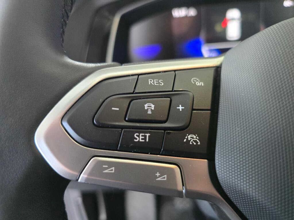 Used 2023 Volkswagen Jetta S w/ Driver Assistance Package image 23