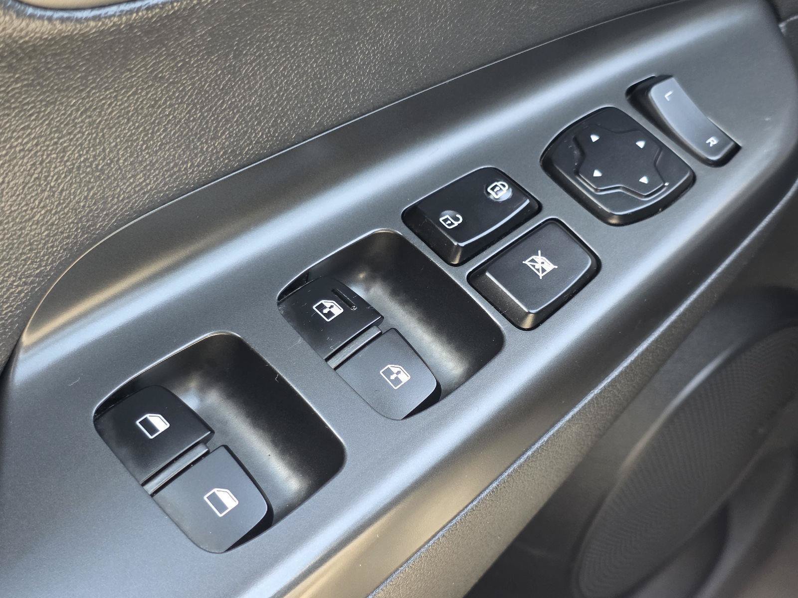 Used 2019 Hyundai Kona Ultimate AWD/4WD image 9