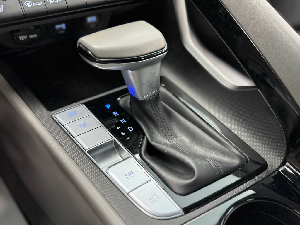 Used 2023 Hyundai Elantra SEL w/ Convenience Package image 24