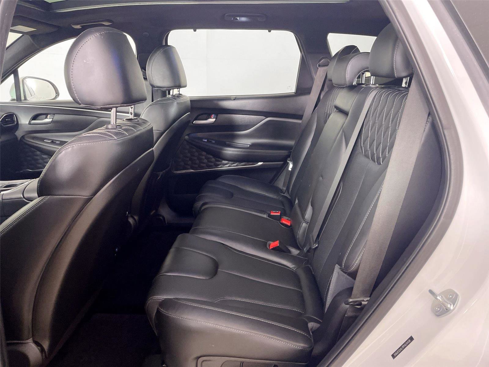 Used 2023 Hyundai Santa Fe Calligraphy AWD/4WD image 11