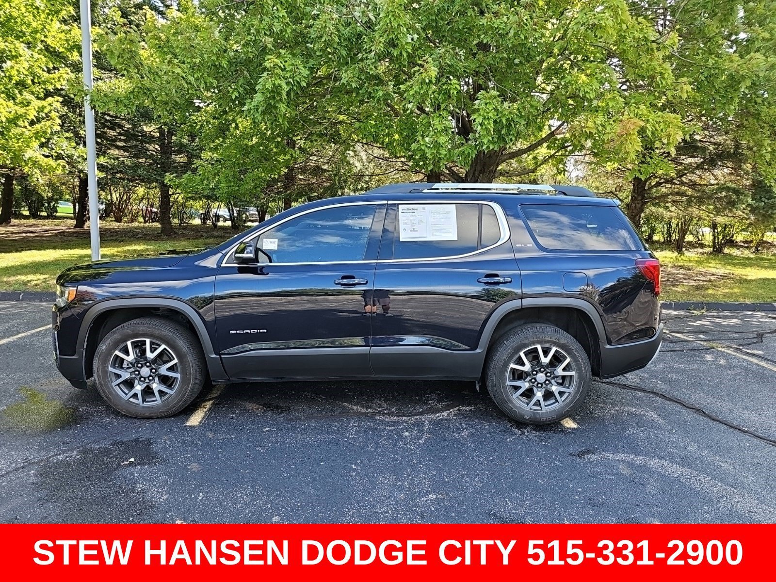 Used 2021 GMC Acadia SLE w/ Driver Convenience Package AWD/4WD image 1