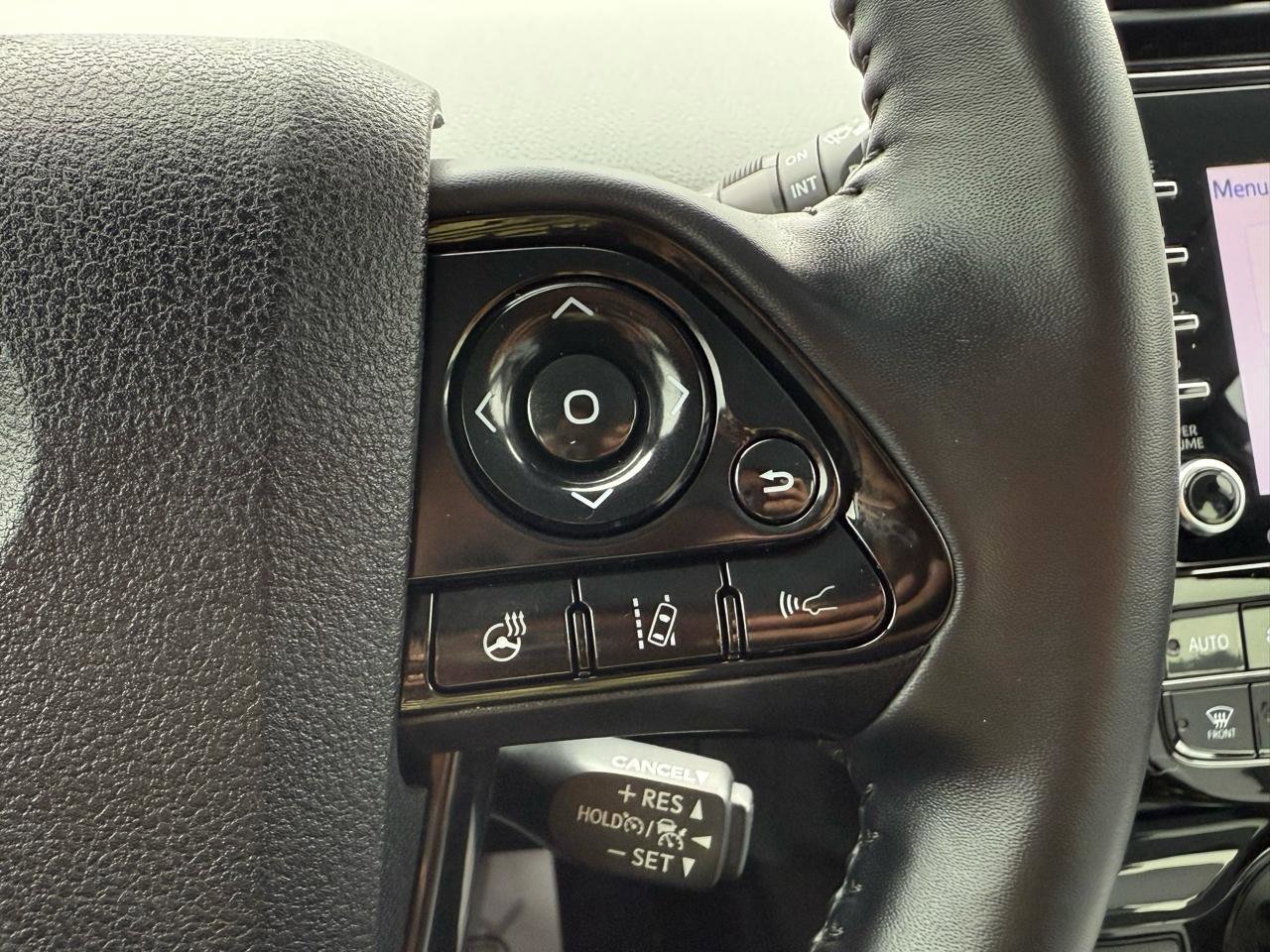 Used 2021 Toyota Prius XLE image 16