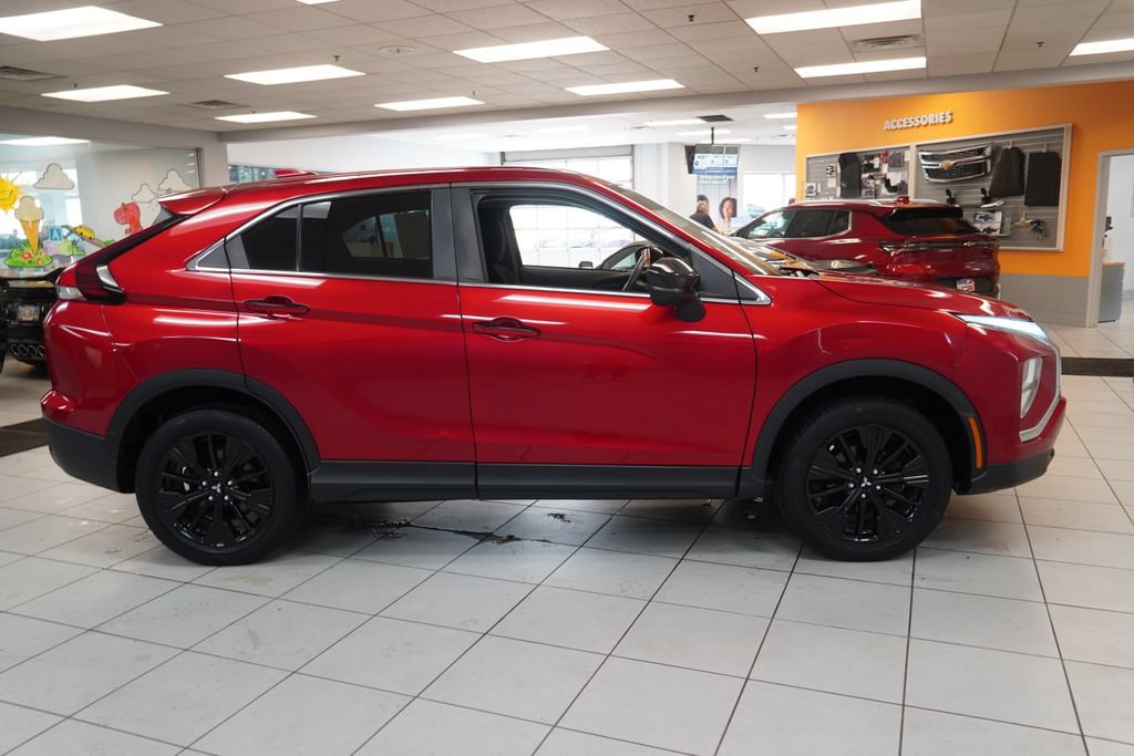 Used 2022 Mitsubishi Eclipse Cross LE AWD/4WD image 12