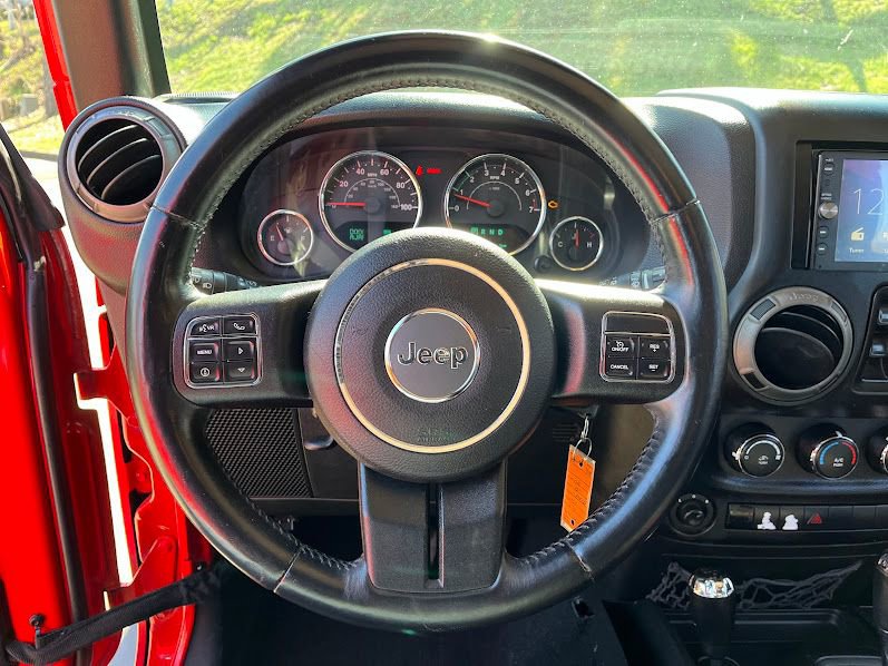 Used 2015 Jeep Wrangler Unlimited Sport w/ Quick Order Package 24S image 12