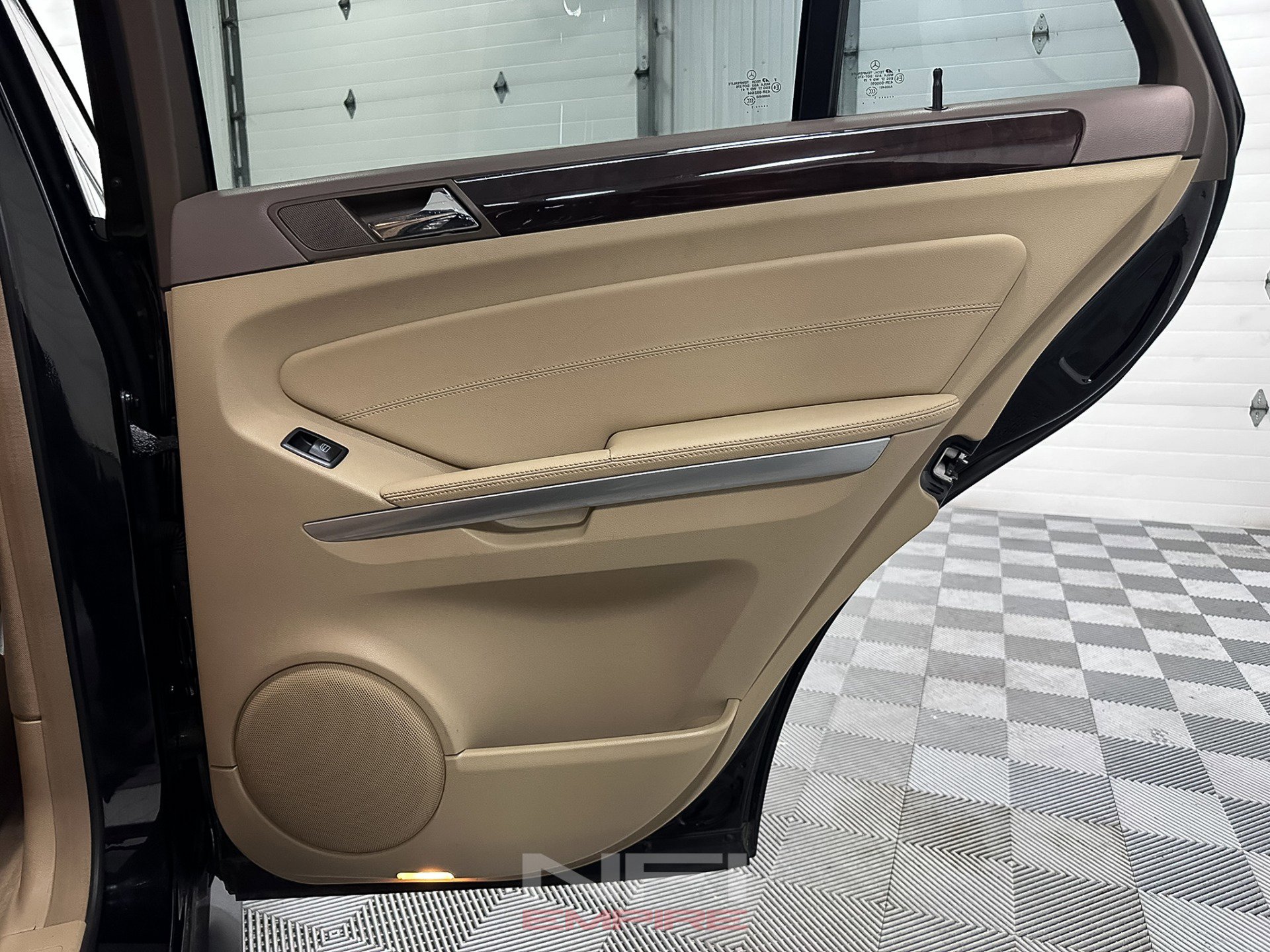 Used 2011 Mercedes-Benz ML 350 4MATIC image 40