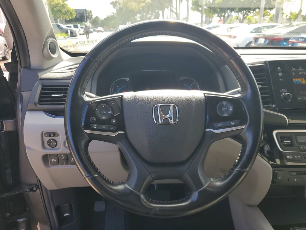 Used 2019 Honda Pilot Touring image 18