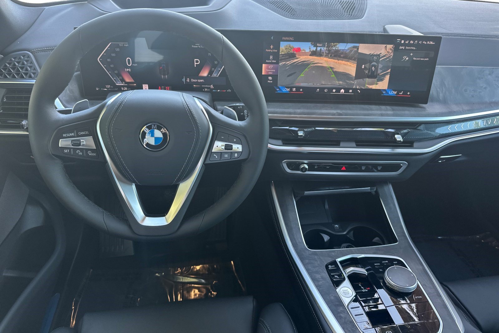 New 2026 BMW X5 xDrive40i w/ Premium Package AWD/4WD image 12