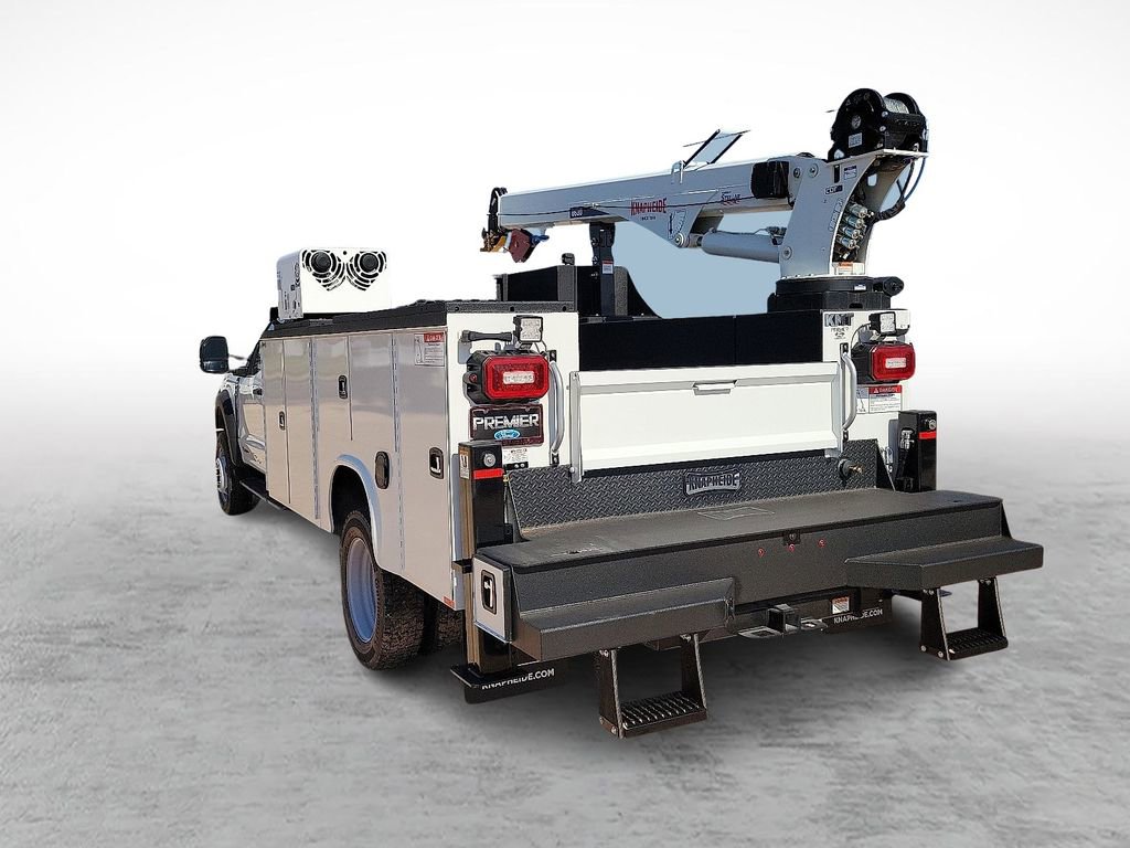 New 2025 Ford F550 4x4 SuperCab Super Duty image 8