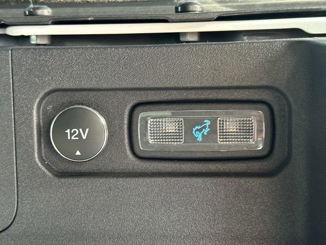 Used 2022 Ford Bronco Wildtrak image 14