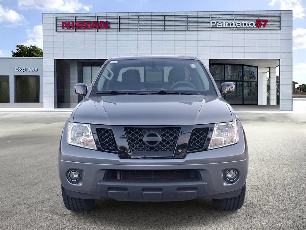 Used 2021 Nissan Frontier SV w/ Midnight Edition Floor Mats RWD image 2