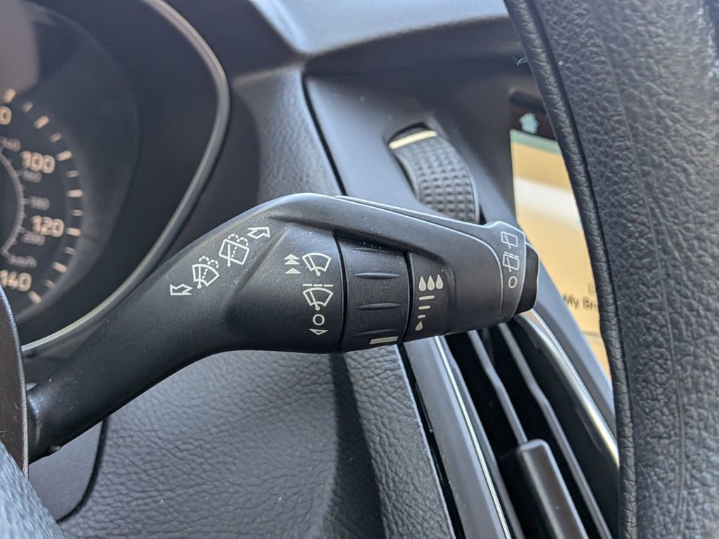 Used 2017 Ford Focus SEL image 31