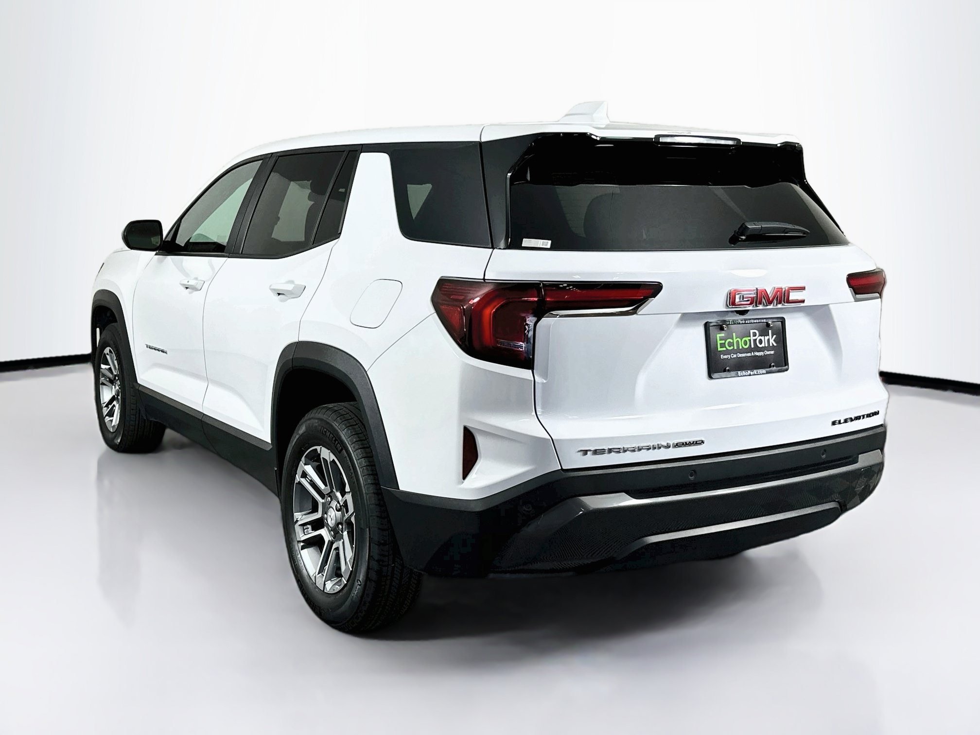 Used 2025 GMC Terrain Elevation AWD/4WD image 5