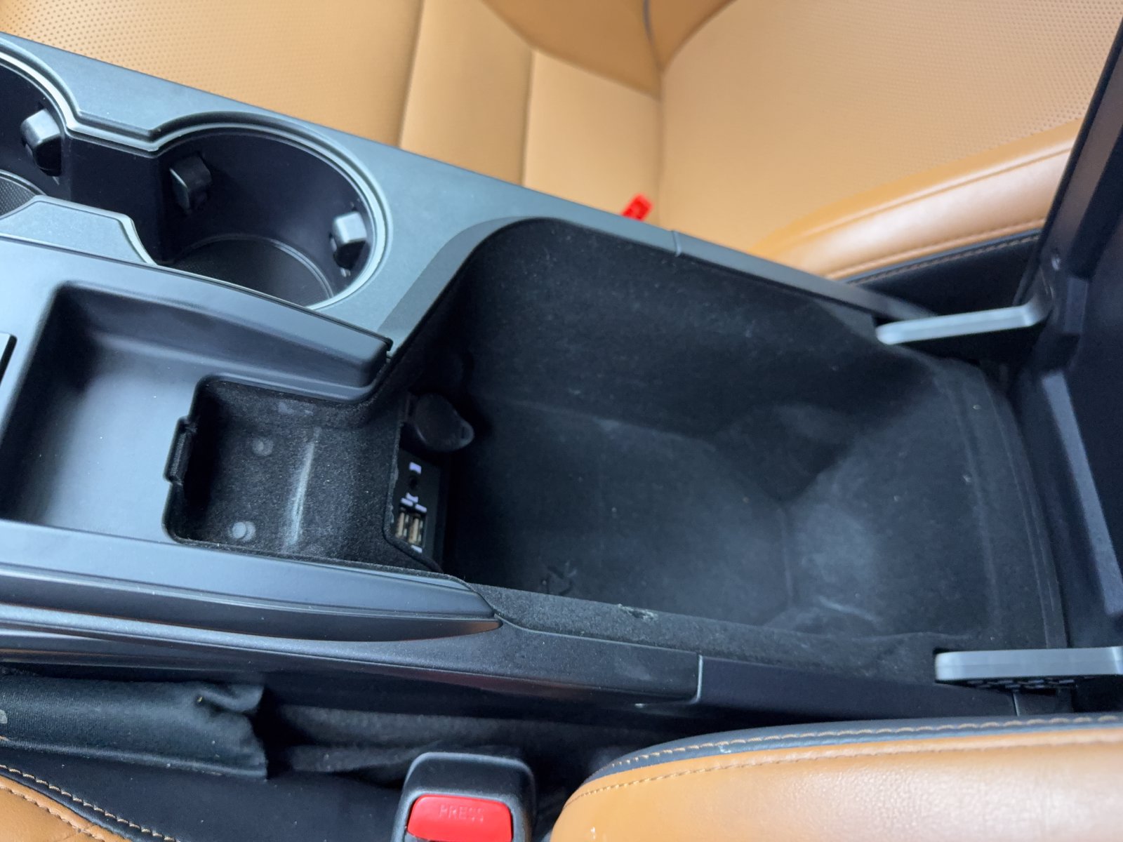 Used 2023 Lexus IS 300 w/ Comfort Package RWD image 22