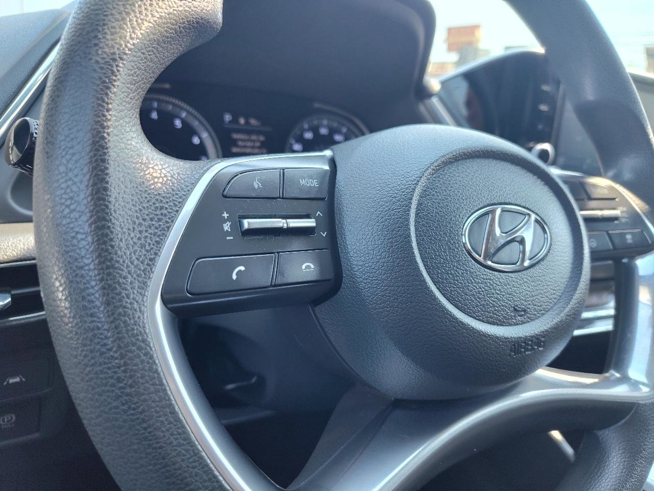 Used 2021 Hyundai Sonata SEL w/ Cargo Package image 16