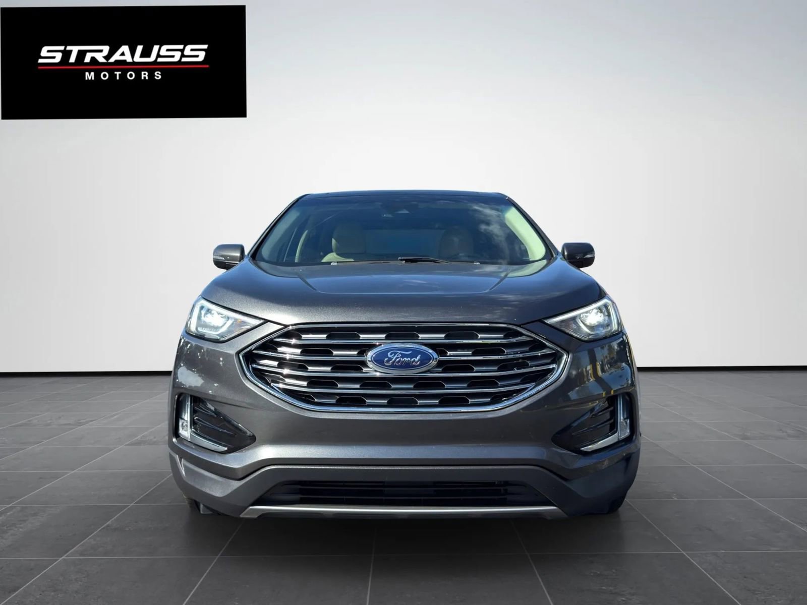 Used 2019 Ford Edge SEL w/ Equipment Group 201A image 3