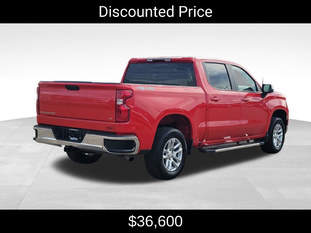 Used 2024 Chevrolet Silverado 1500 LT AWD/4WD image 3
