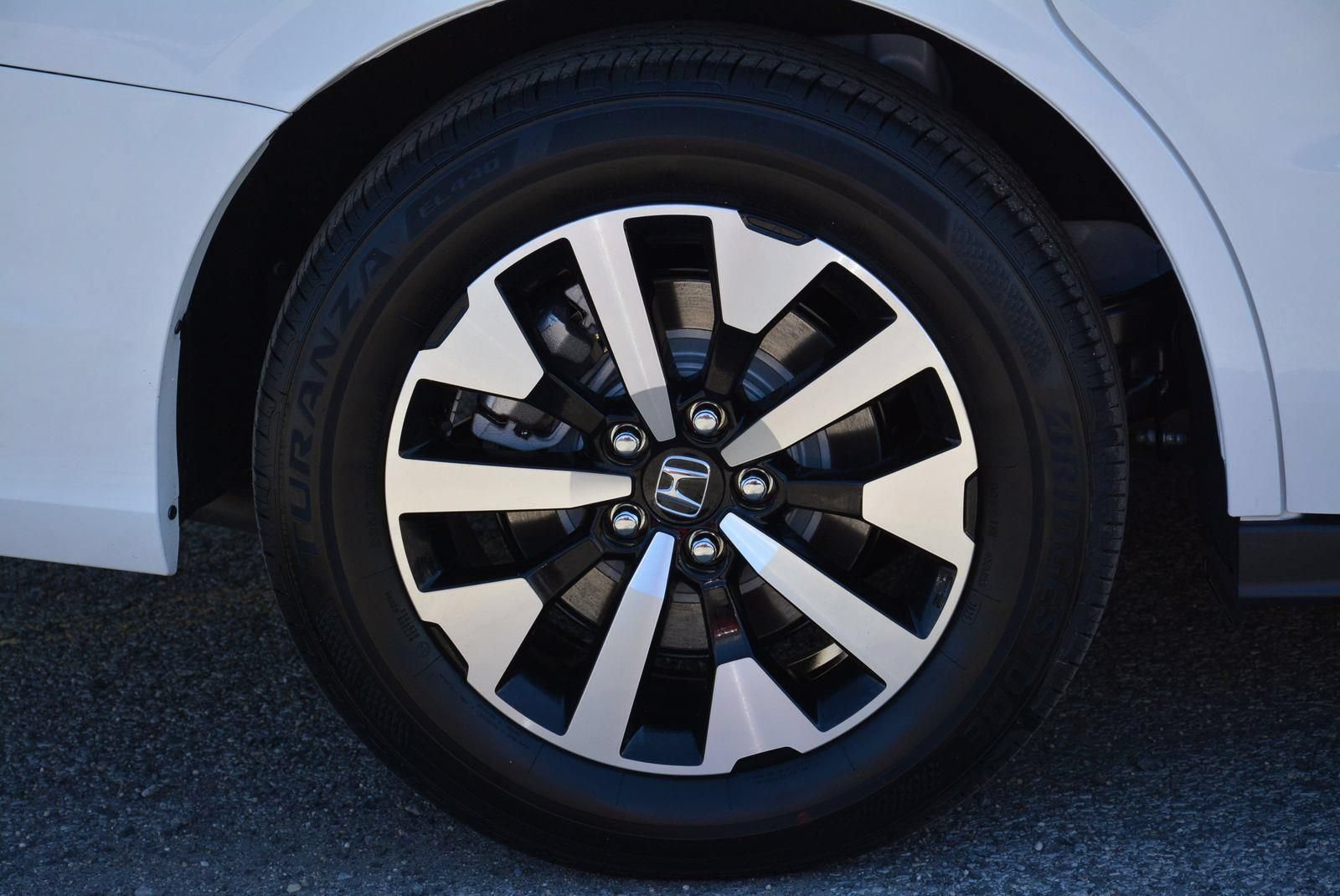 Used 2026 Honda Odyssey EX-L image 33