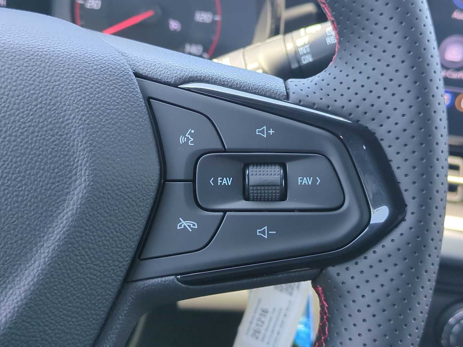 New 2026 Chevrolet Trax RS FWD image 16