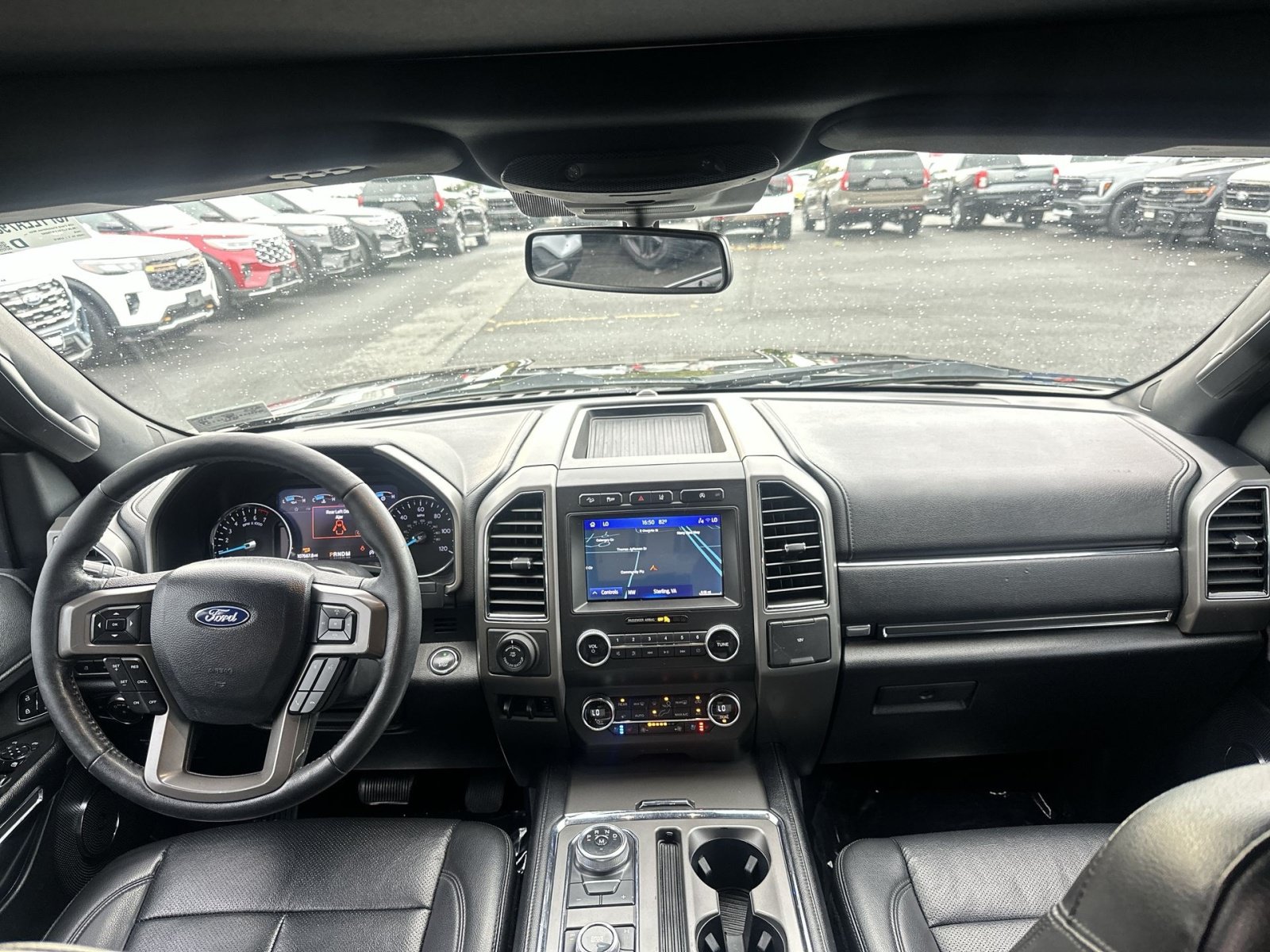 Used 2020 Ford Expedition Max XLT w/ Equipment Group 202A AWD/4WD image 24