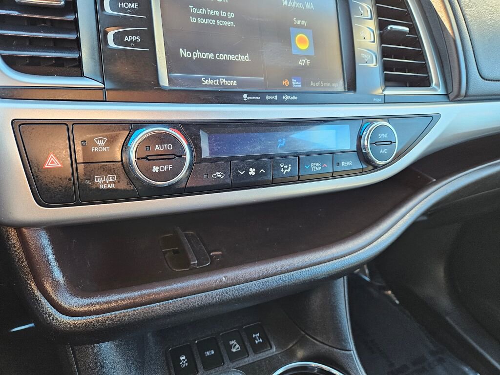 Used 2016 Toyota Highlander Plus image 5