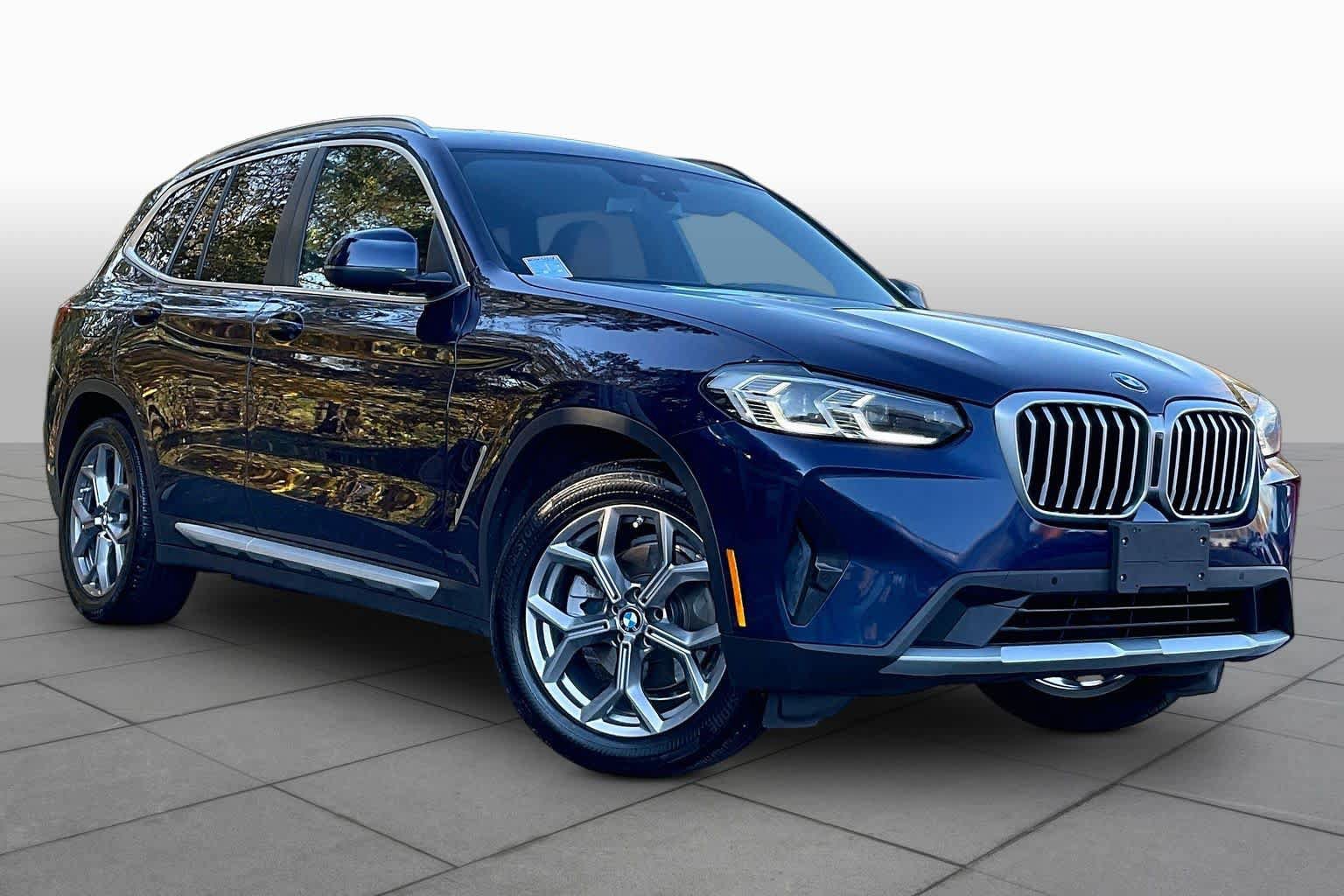 Used 2022 BMW X3 xDrive30i w/ Premium Package 2 AWD/4WD image 2