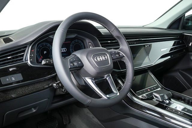 New 2026 Audi Q8 Premium image 4
