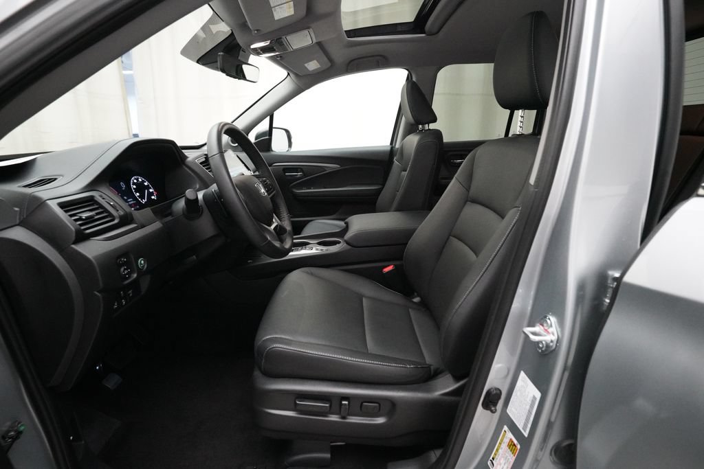 Used 2025 Honda Ridgeline RTL image 7