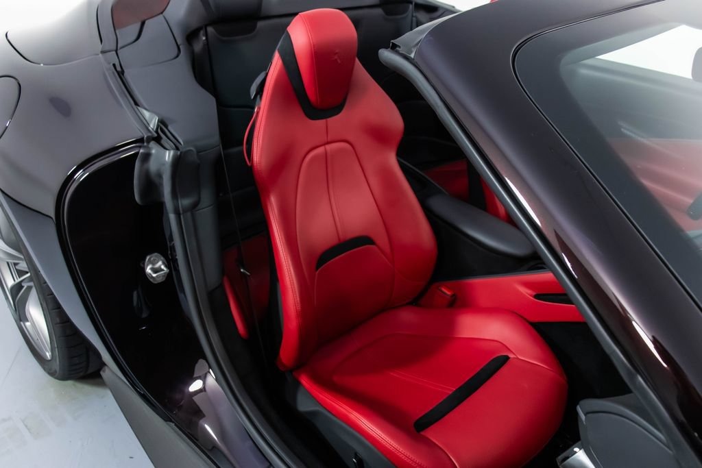 Certified 2024 Ferrari Roma Spider RWD image 54
