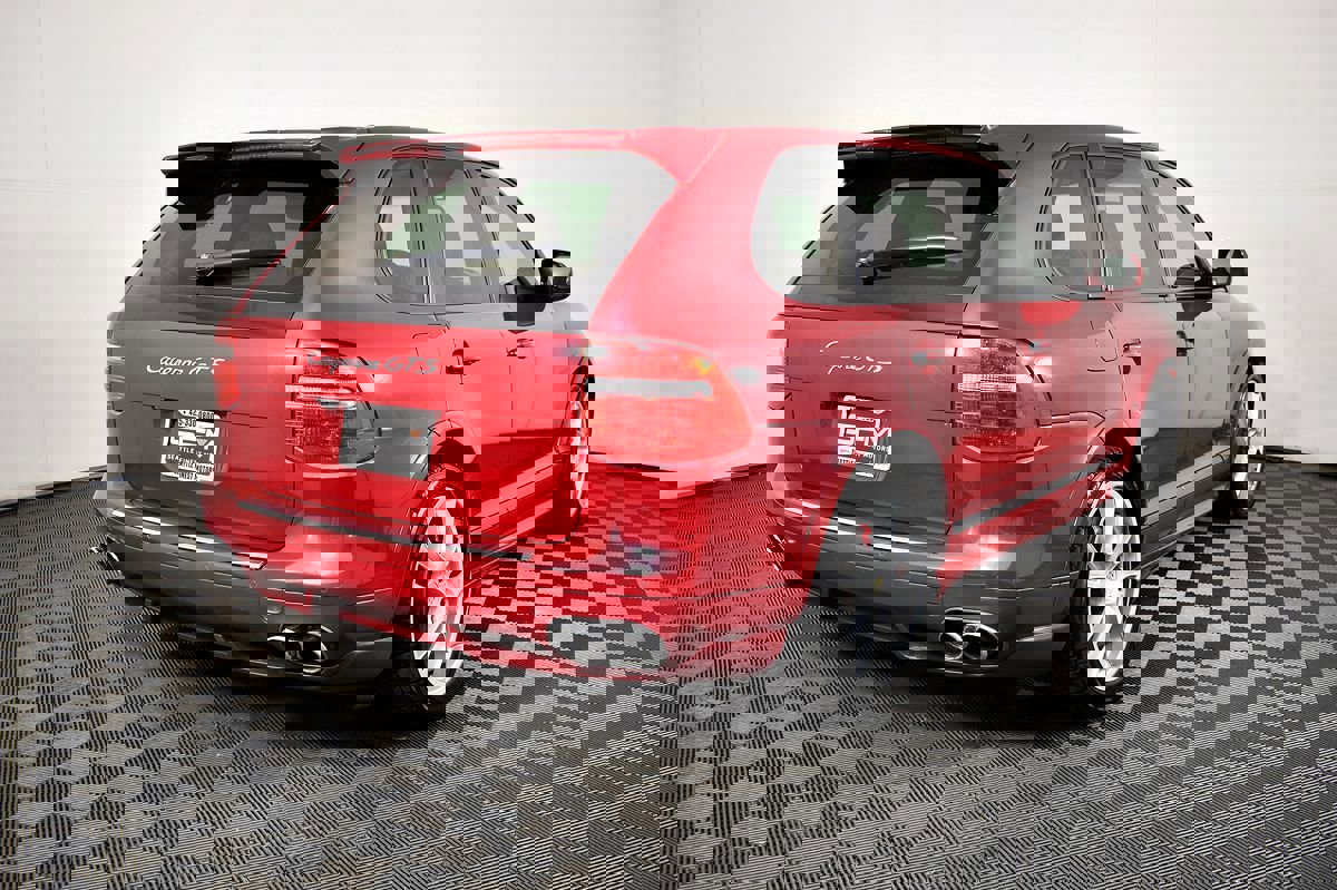 Used 2008 Porsche Cayenne GTS image 9