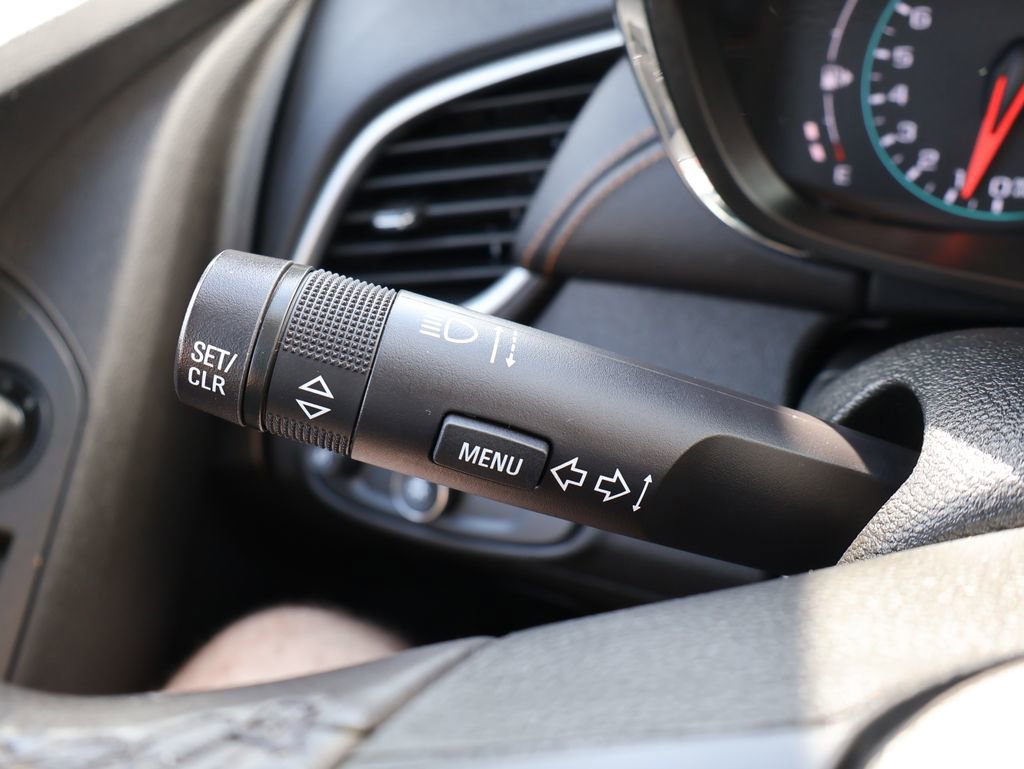 Used 2019 Chevrolet Trax LT w/ LT Convenience Package FWD image 15