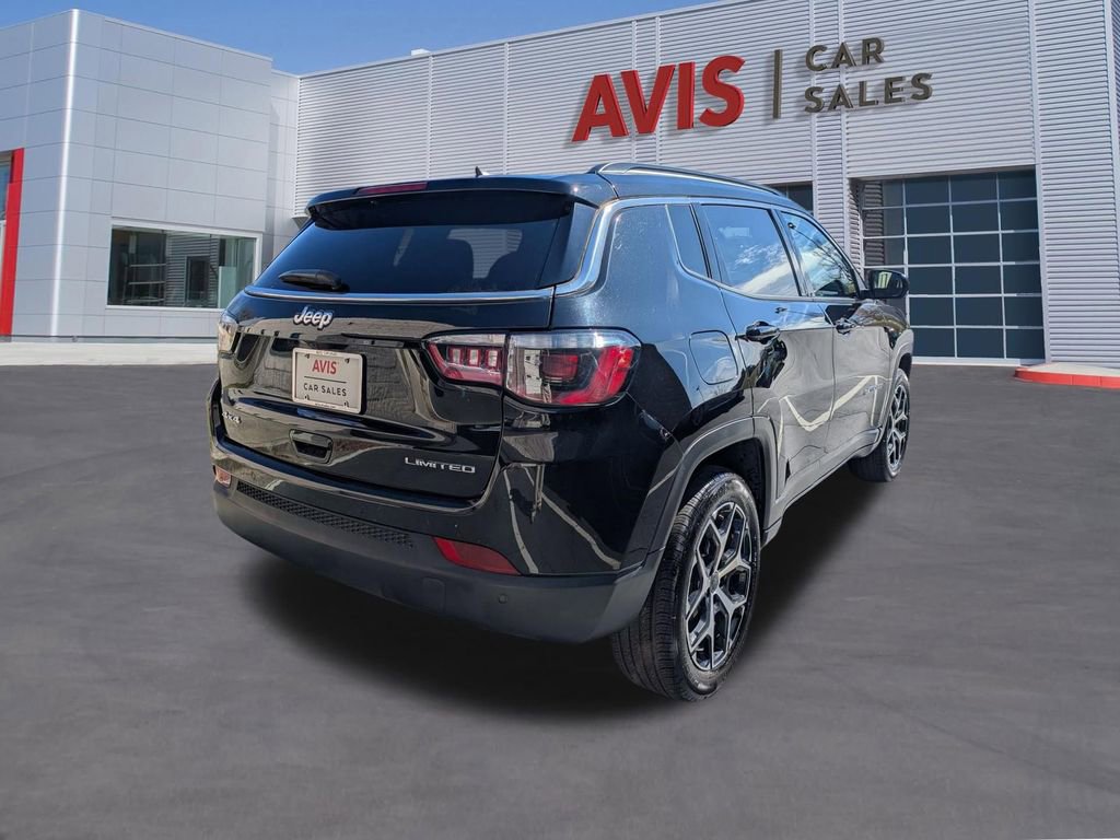 Used 2025 Jeep Compass Limited AWD/4WD image 6