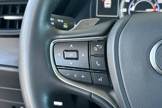 Used 2024 Lexus ES 350 w/ Accessory Package (Z2) FWD image 27