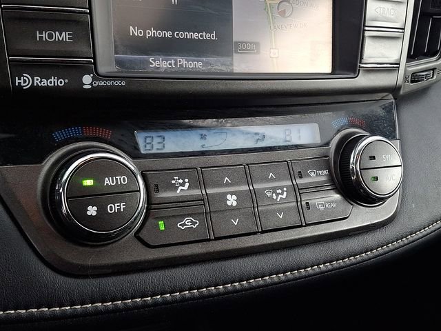 Used 2015 Toyota RAV4 Limited image 15