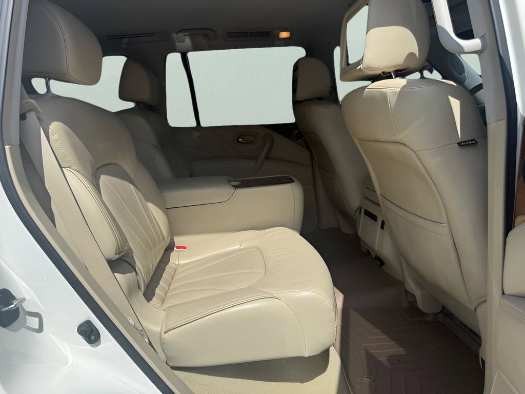 Used 2016 INFINITI QX80 4WD w/ Deluxe Technology Package image 13