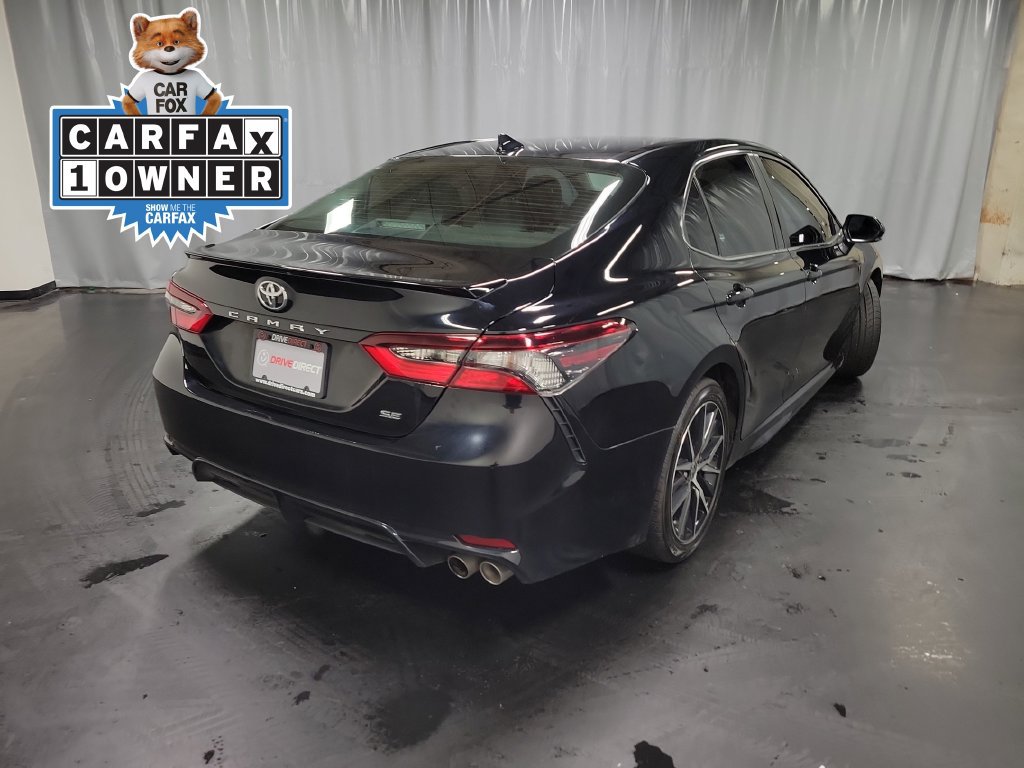 Used 2024 Toyota Camry SE w/ Cold Weather Package FWD image 8