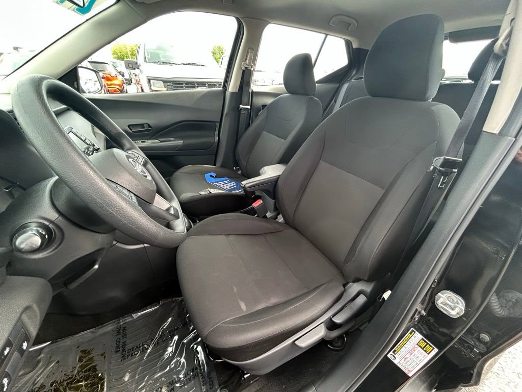 Used 2024 Nissan Kicks S FWD image 15