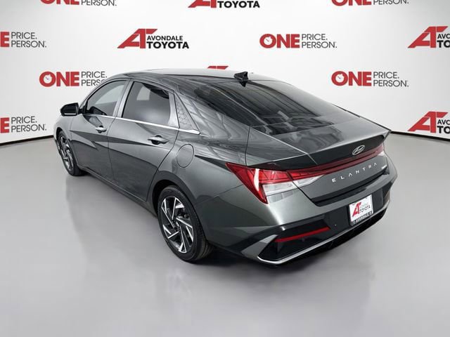 Used 2024 Hyundai Elantra Limited FWD image 5