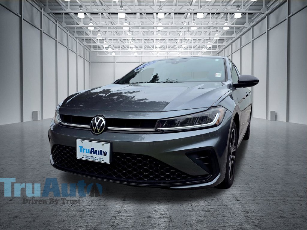 Used 2025 Volkswagen Jetta Sport FWD image 42