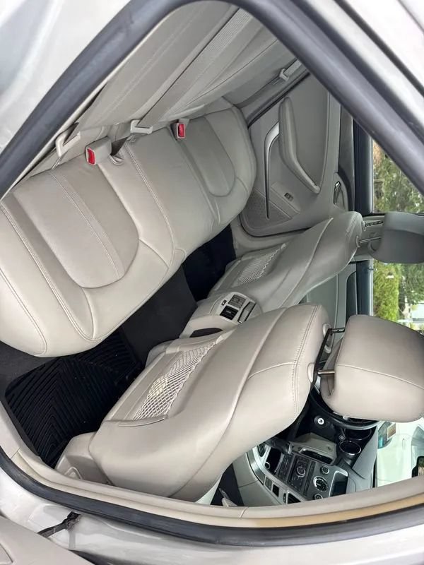 Used 2009 Cadillac CTS 3.6 AWD image 34