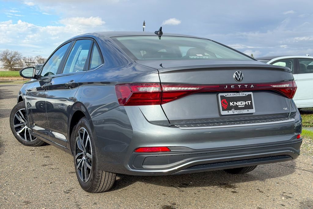 New 2026 Volkswagen Jetta SE FWD image 9