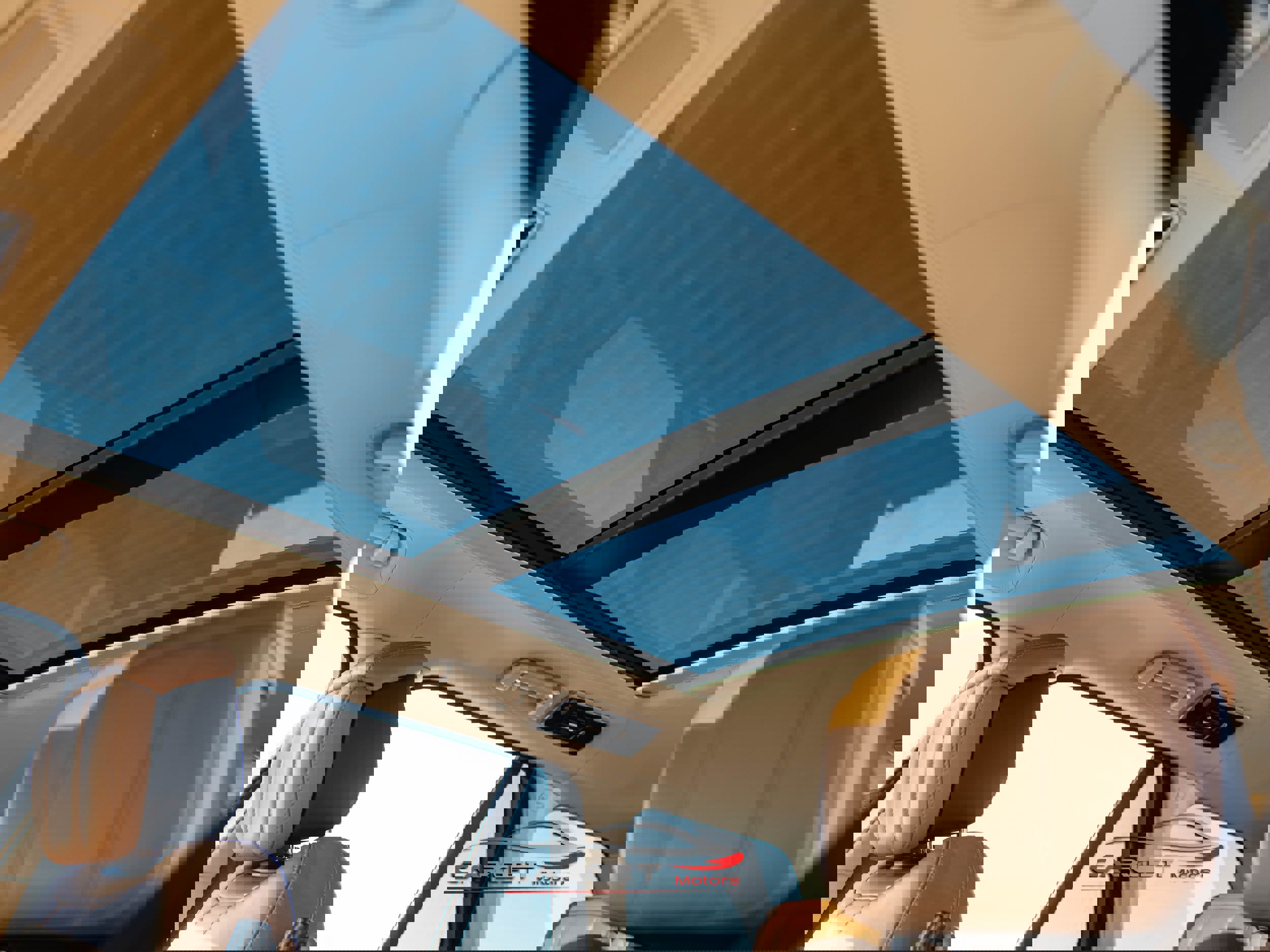 Used 2019 Land Rover Range Rover Autobiography image 40