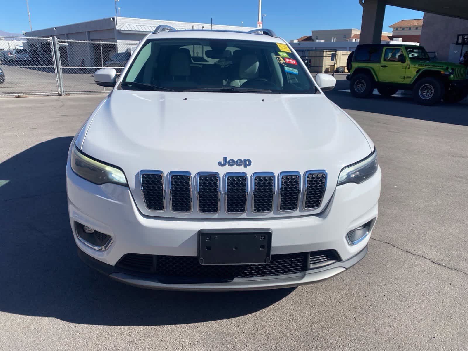 Used 2019 Jeep Cherokee Limited FWD image 2