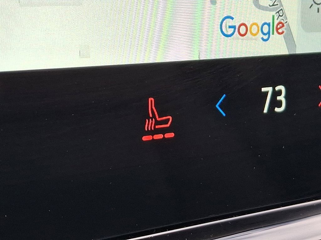 Certified 2025 Ford Expedition Active image 26