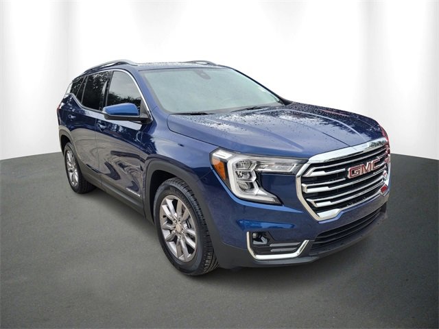 Used 2022 GMC Terrain SLT w/ Infotainment Package II