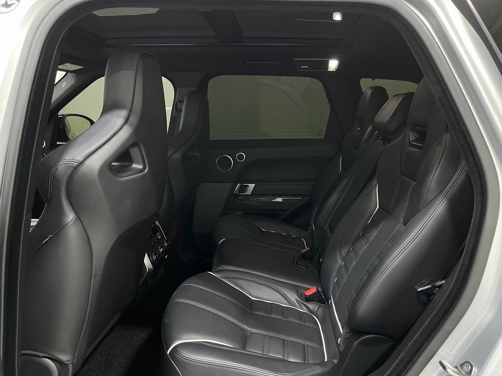 Used 2017 Land Rover Range Rover Sport SVR image 31