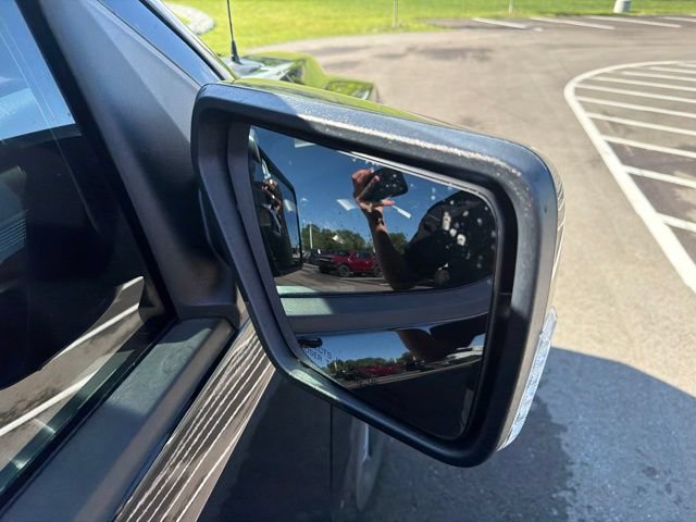 Used 2021 Ford F150 Lariat w/ Equipment Group 502A High AWD/4WD image 7