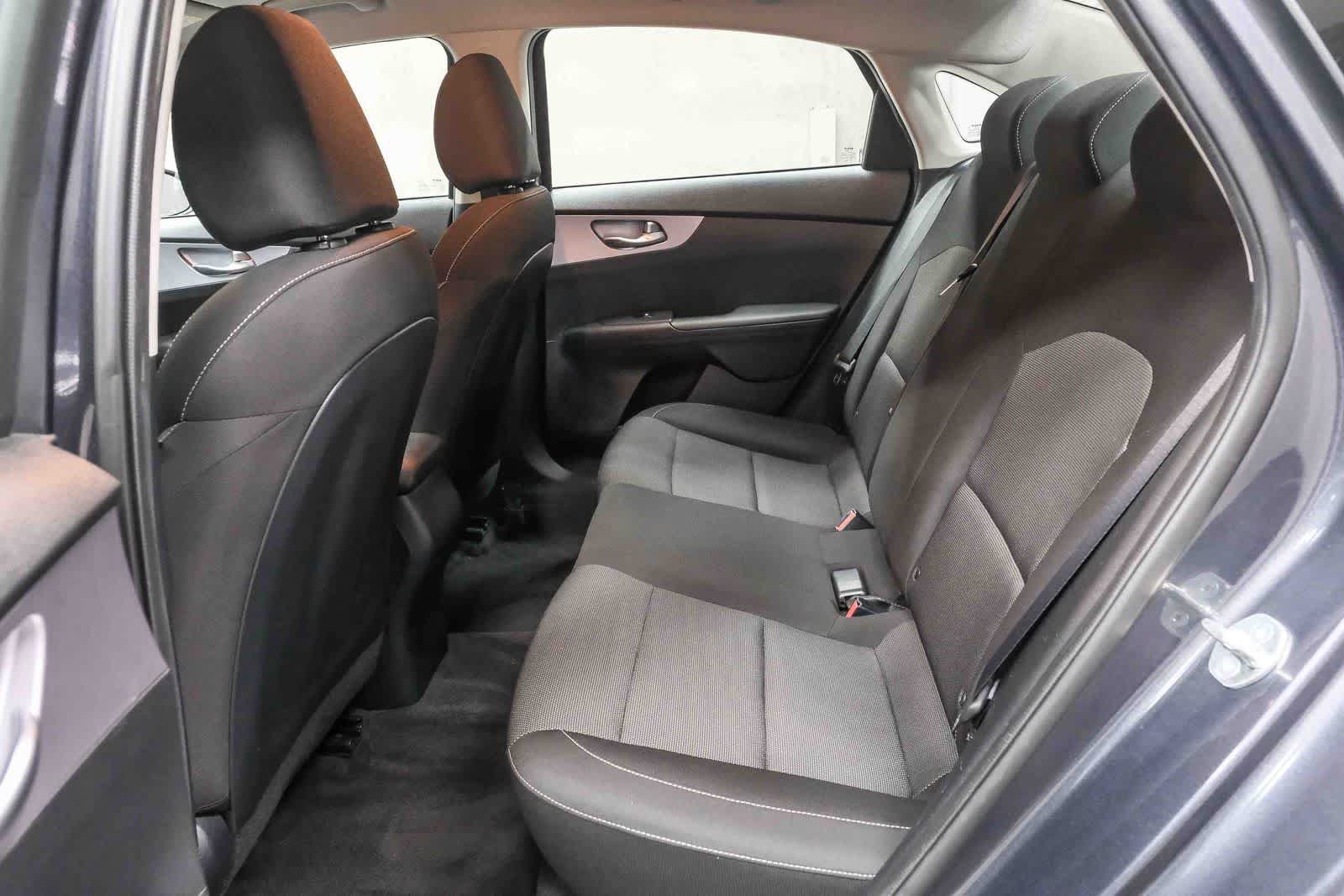 Used 2024 Kia Forte LXS w/ LXS Technology Package FWD image 23