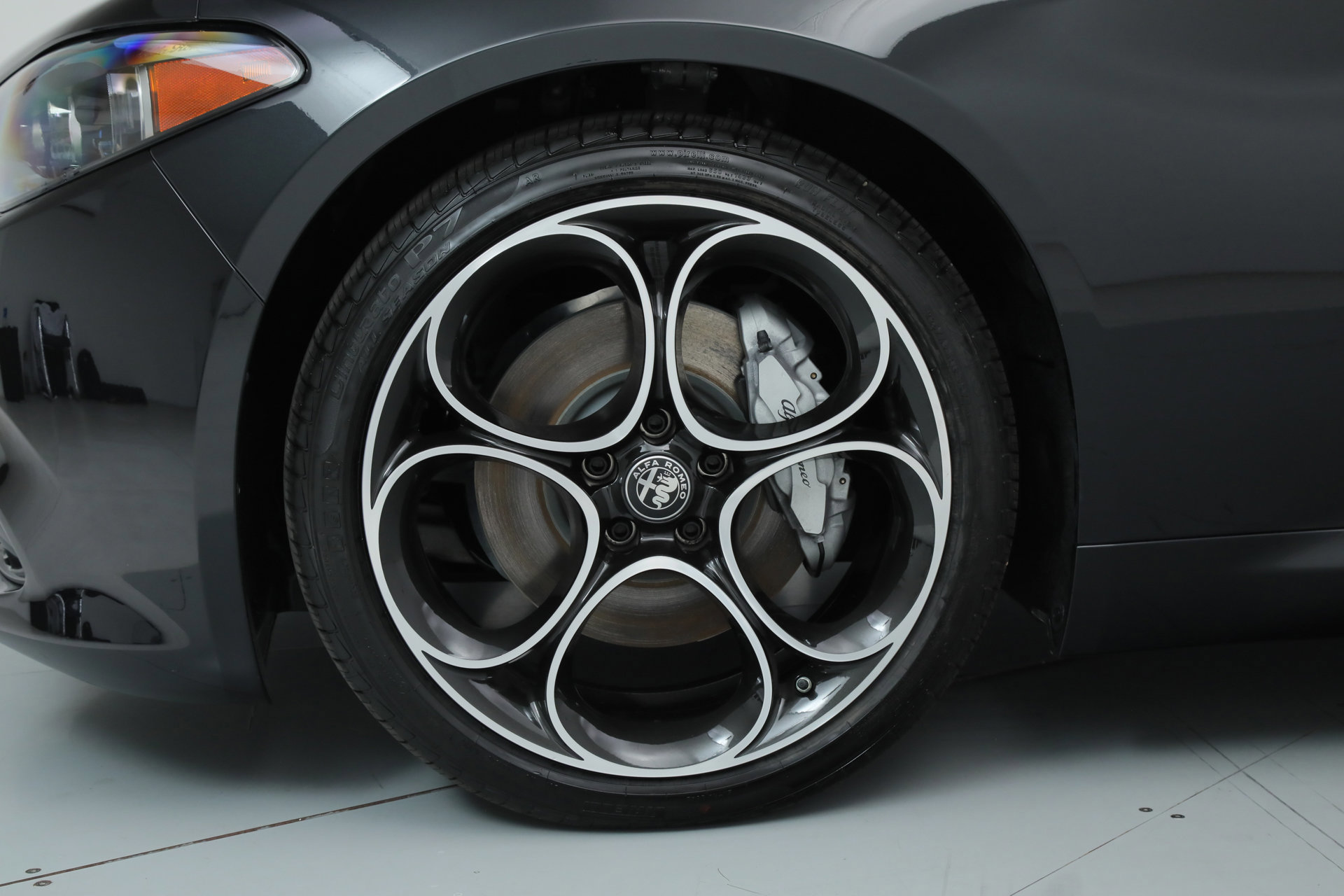 New 2025 Alfa Romeo Giulia w/ Driving Assist Package image 11