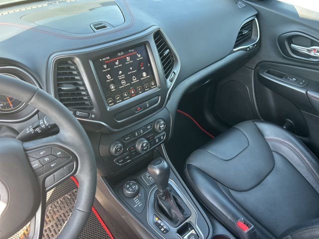 Used 2022 Jeep Cherokee Trailhawk w/ Sun, Sound & Nav Group image 29